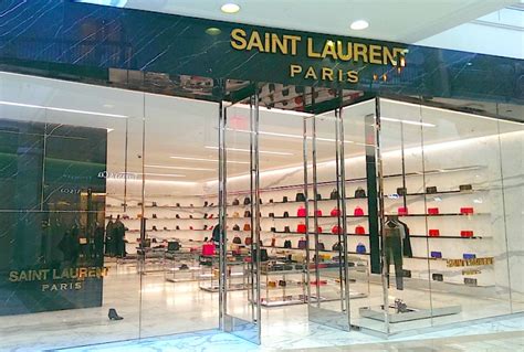 the st laurent|saint laurent outlet store locations.